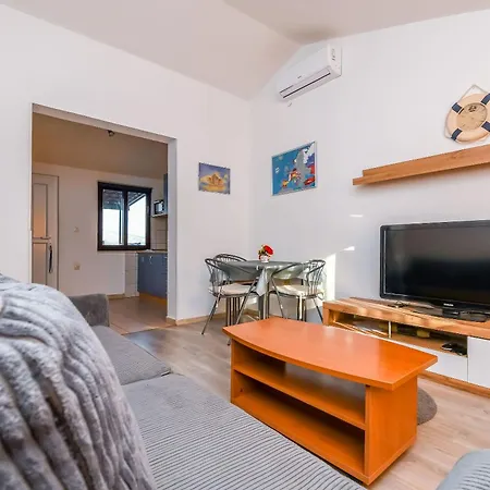 Apartmán Denis *