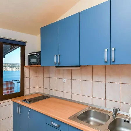 Denis - Terrase And Sea View *