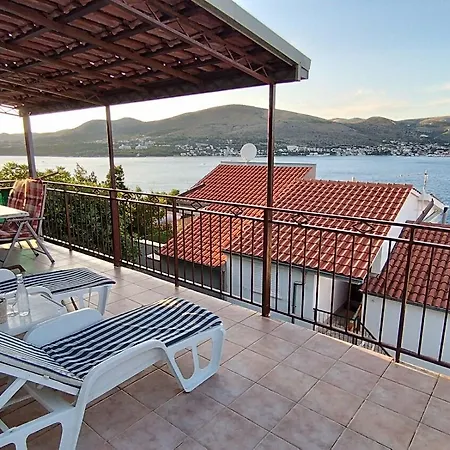 Denis - Terrase And Sea View * Donji Okrug (Ciovo)